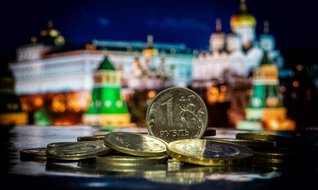 Ruble kur riskini ortadan kaldıracak mı?