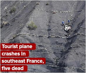 Tourist plane crashes in southeast France, five dead