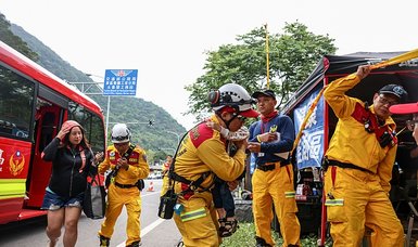 Hundreds evacuated from park after deadly Taiwan quake