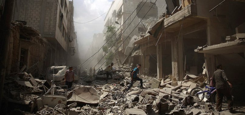 33 CIVILIANS KILLED IN REGIME AIRSTRIKES IN SYRIAS IDLIB