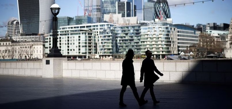 UK ECONOMY SHOWS SIGNS OF RECOVERY DESPITE INFLATIONS DRAG