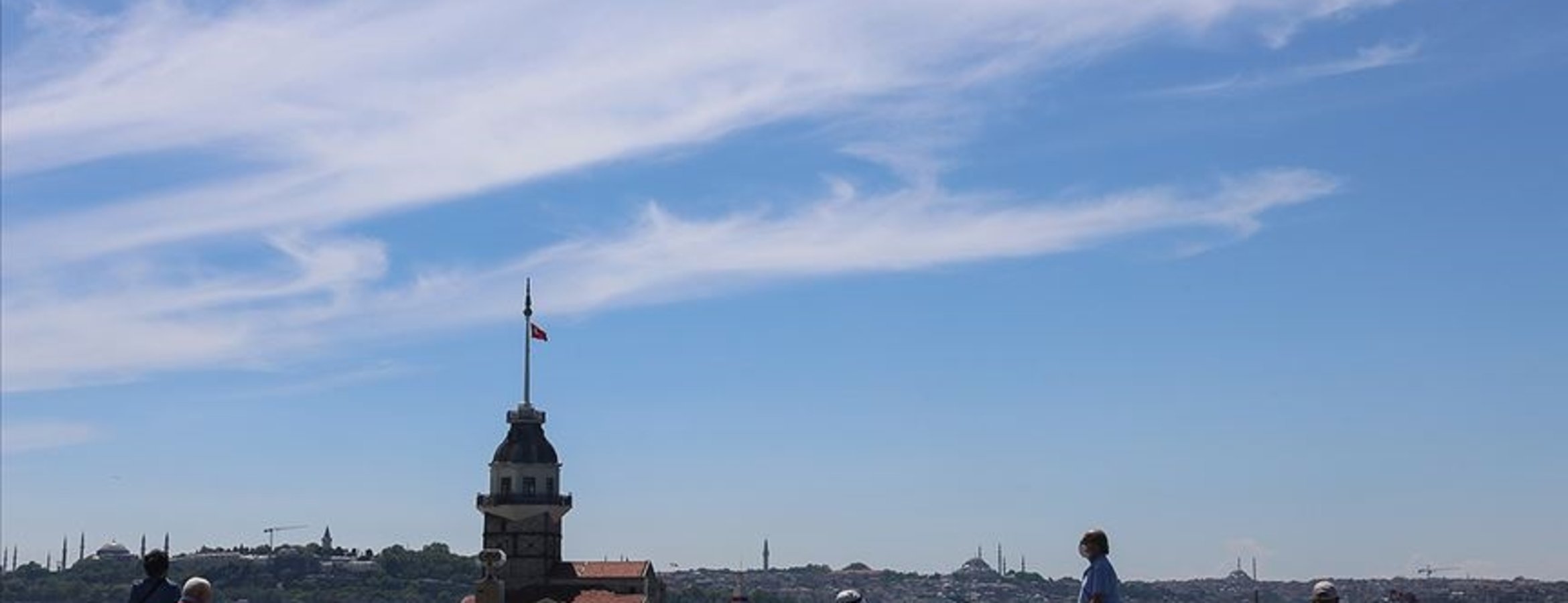 Filistin’e destek için Üsküdar’da Nehirden Denize Şiir dinletisi yapıldı