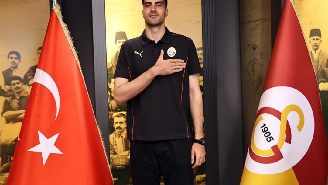 GALATASARAY’DA 2 YILLIK İMZA