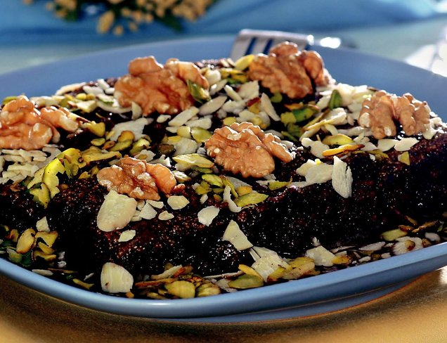 Çikolatalı ve Bademli Revani