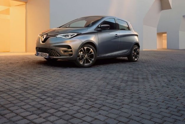 RENAULT ZOE’YE YENİ DONANIMLAR EKLENDİ