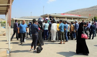 Syrians in Turkey head back home for Eid al-Adha