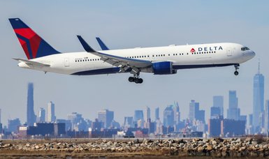 Severe turbulence on Delta flight: 25 hospitalized