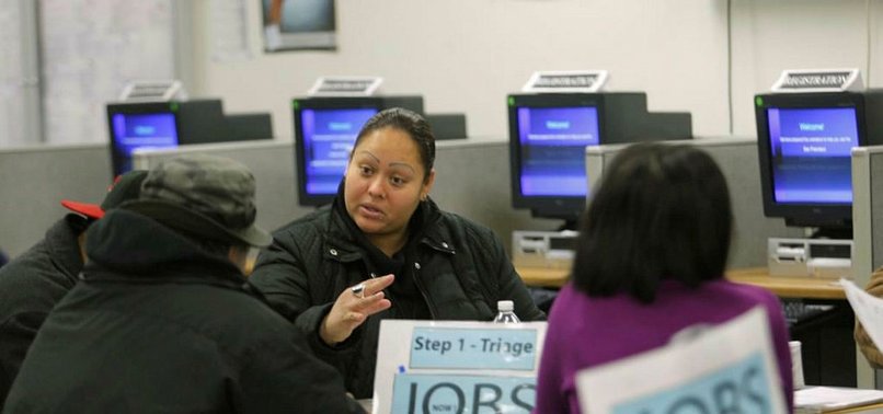 U.S. WEEKLY JOBLESS CLAIMS UNEXPECTEDLY RISE
