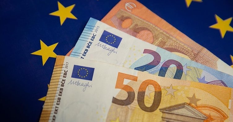 Düşen faiz oranları Avro Bölgesi’nde şirketlere verilen kredileri artırıyor