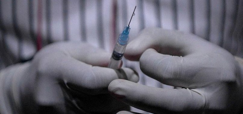 NUMBER OF COVID-19 JABS ADMINISTERED IN TURKEY PASSES 100 MLN MARK