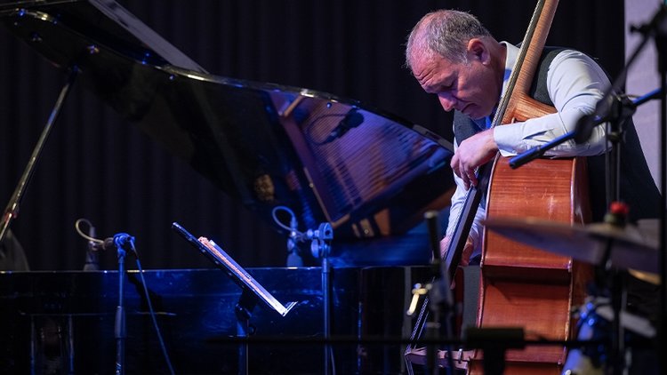Uluslararası Ankara Caz Festivali Kerem Görsev Trio konseri ile başladı