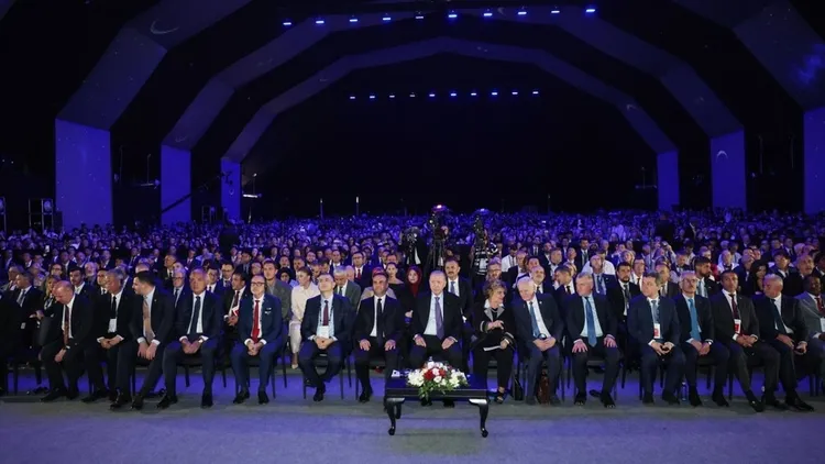 Erdogan attends International Astronautical Congress in Antalya