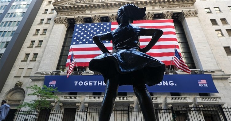 Wall Street’te hisse senedi endeksleri rekor seviyelerine ulaştı