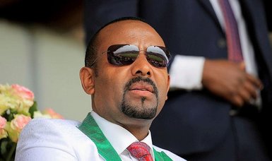 Ethiopian PM Abiy announces return to Addis Ababa from war front