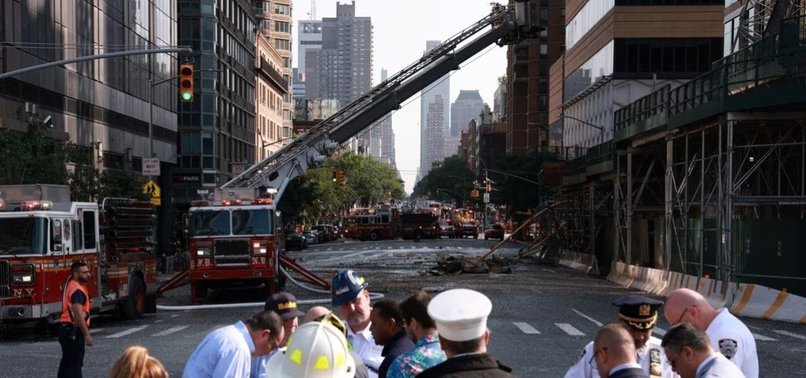 CRANE COLLAPSES IN NEW YORK CITY, MULTIPLE PEOPLE INJURED
