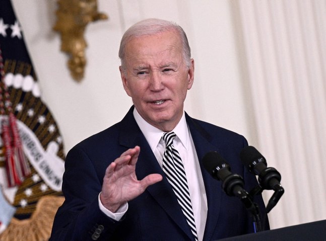 Biden compels AI companies to share safety data