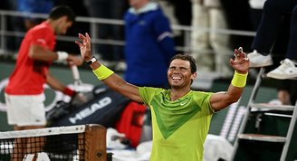 Nadal Fransa Açıkta Djokovici 3-1 yenerek yarı finale çıktı