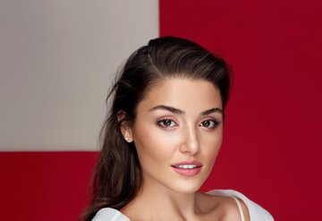 Hande Erçel’in ünü sınırları aştı