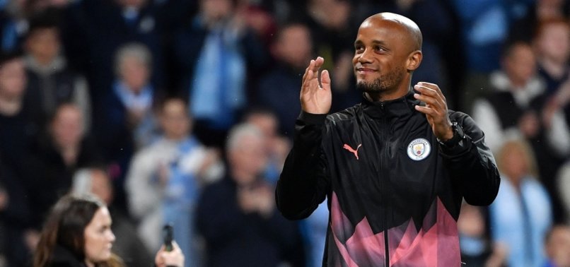 KOMPANY RETIRES AS A PLAYER, BECOME HEAD COACH OF ANDERLECHT