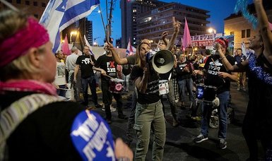 Anti-Netanyahu protesters claim 'victory' on eve of Israel vote