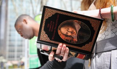 Why English audiences have the toughest time with Shakespeare