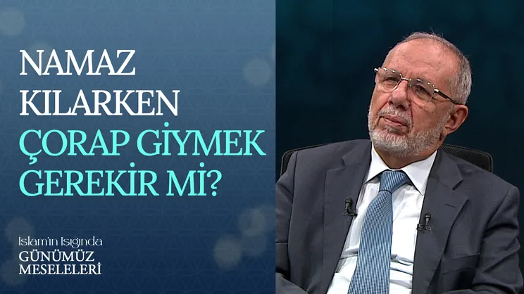 Namaz Kılarken Çorap Giymek Gerekir Mi?