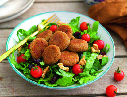 Kinoa Köfteli Mevsim Salatası