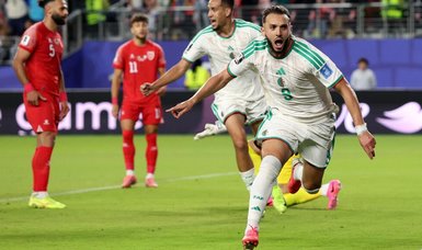 Algeria beat Jordan 2-1 at World Cup