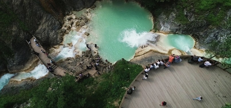 GIRESUN’S BLUE LAKE ATTRACTS TOURISTS WITH ITS TURQUOISE WATERS