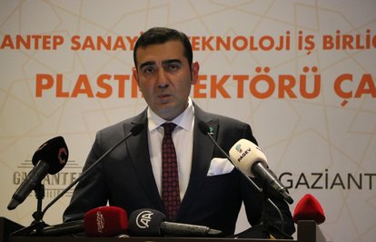 PlastiktehedefAvrupaliderliği