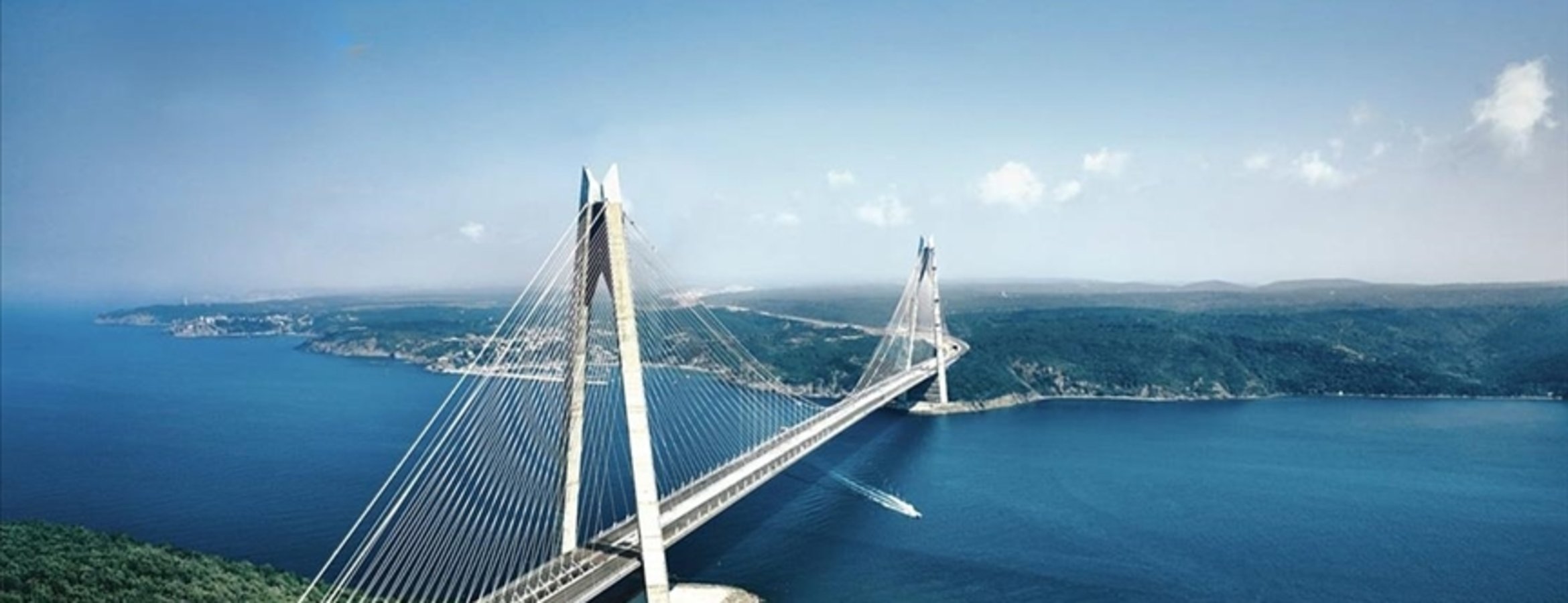 Antalya Havalimanı’nda yolcu, Yavuz Sultan Selim Köprüsü’nde araç geçiş rekoru kırıldı