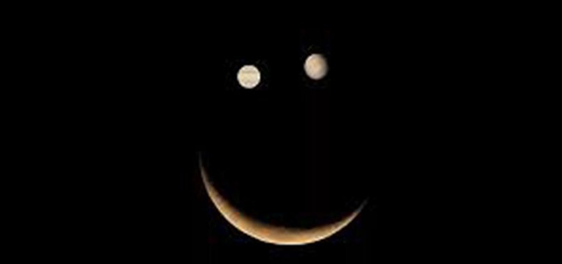 A SMILING FACE WILL APPEAR IN THE SKY TONIGHT