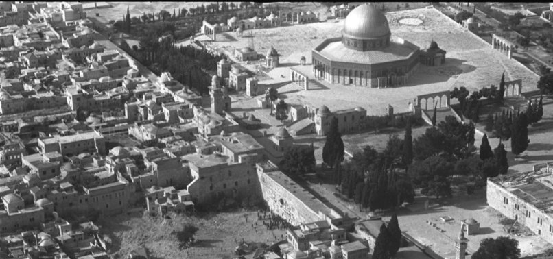 BOOK SHEDS LIGHT ON ISRAEL ROLE IN DESTRUCTION OF JERUSALEMS HISTORIC MUGHRABI NEIGHBOURHOOD