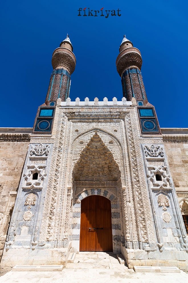 Evliya Çelebi’ye göre Gök Medrese