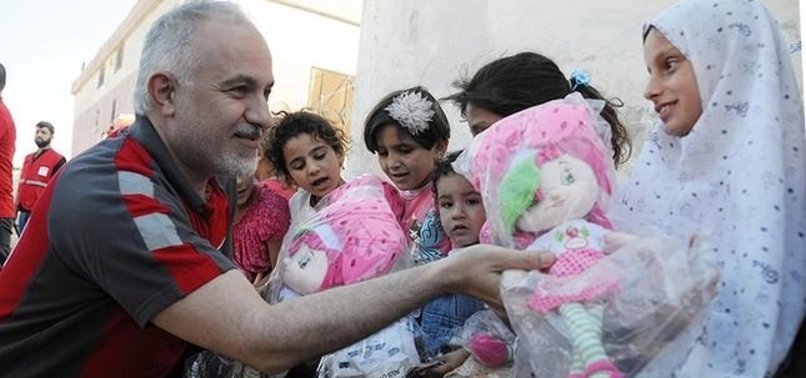 TURKISH RED CRESCENT AID OVER 9,000 SYRIAN ORPHANS IN IDLIB