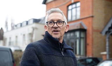 BBC seeks to end crisis by reinstating Gary Lineker
