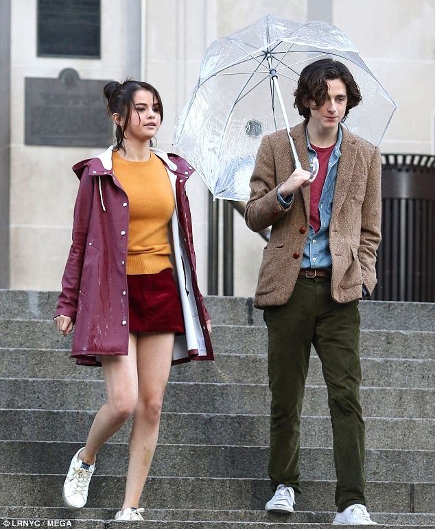 SELENA GOMEZ FİLM ÜCRETİNİ BAĞIŞLADI