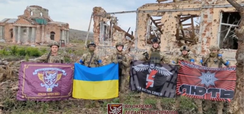 UKRAINIAN HEAVY ARTILLERY INFLICTS HELL ON RUSSIAN LINES NEAR BAKHMUT