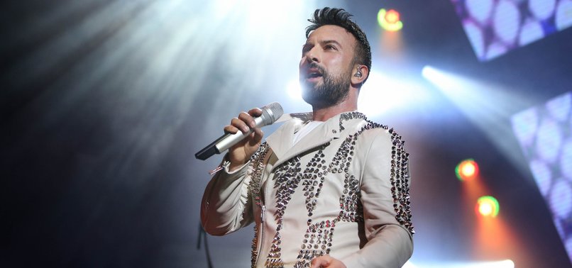 TURKISH POP STAR TARKAN TO PERFORM AT TWO CONCERTS IN RUSSIA