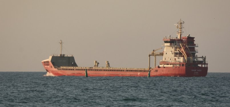 FIRST UKRAINE GRAIN SHIP DOCKS IN TÜRKIYE AFTER BEING TURNED AWAY