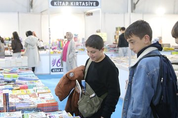 Niğde 8. Kitap Fuarı açıldı