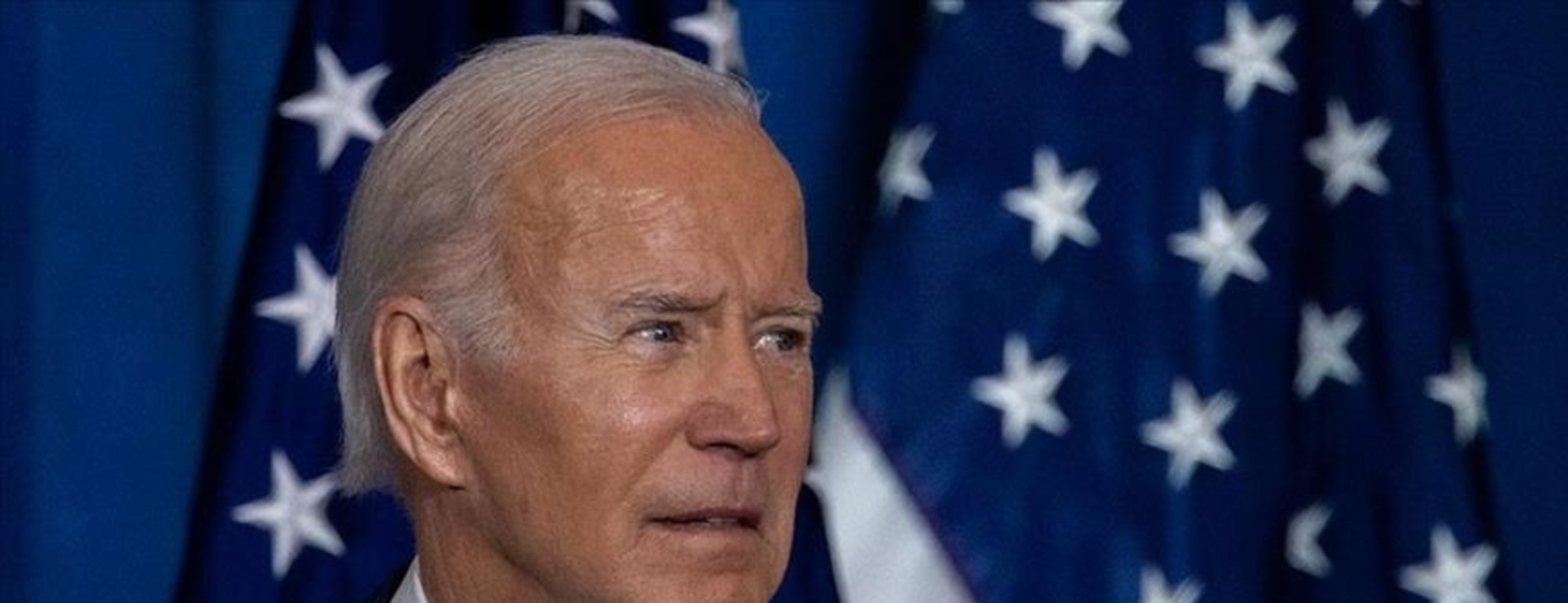 Biden yönetimi fiyatları düşürmek için 1 milyon varil benzin satışa sunacak