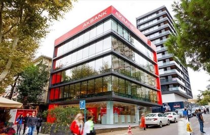 ahrefindexakbankclasstkktLnktargetblankAkbankaAkbanklılarınkendigirişimlerinikurmasınıdestekliyor