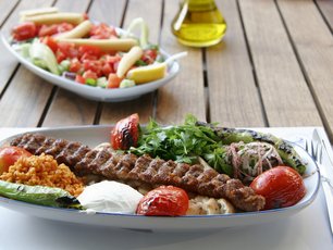 İstanbul’un En İyi Kebapçıları: Lezzet Tutkunları İçin 5 Mekan