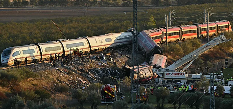 DEATH TOLL IN SPAIN TRAIN CRASH RISES TO 68 AS SANCHEZ VOWS FULL INVESTIGATION