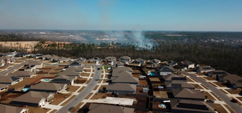 FIRE FORCES EVACUATION OF 600 HOMES IN FLORIDA PANHANDLE