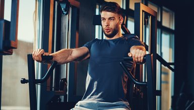 40 SANİYEDE GÖĞÜS KASI YAP | DUMBBELL FLY