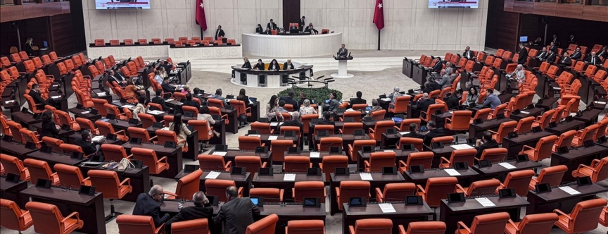 Vergi ve sosyal güvenlik alanına ilişkin düzenlemeler içeren kanun teklifi TBMM Genel Kurulunda kabul edildi