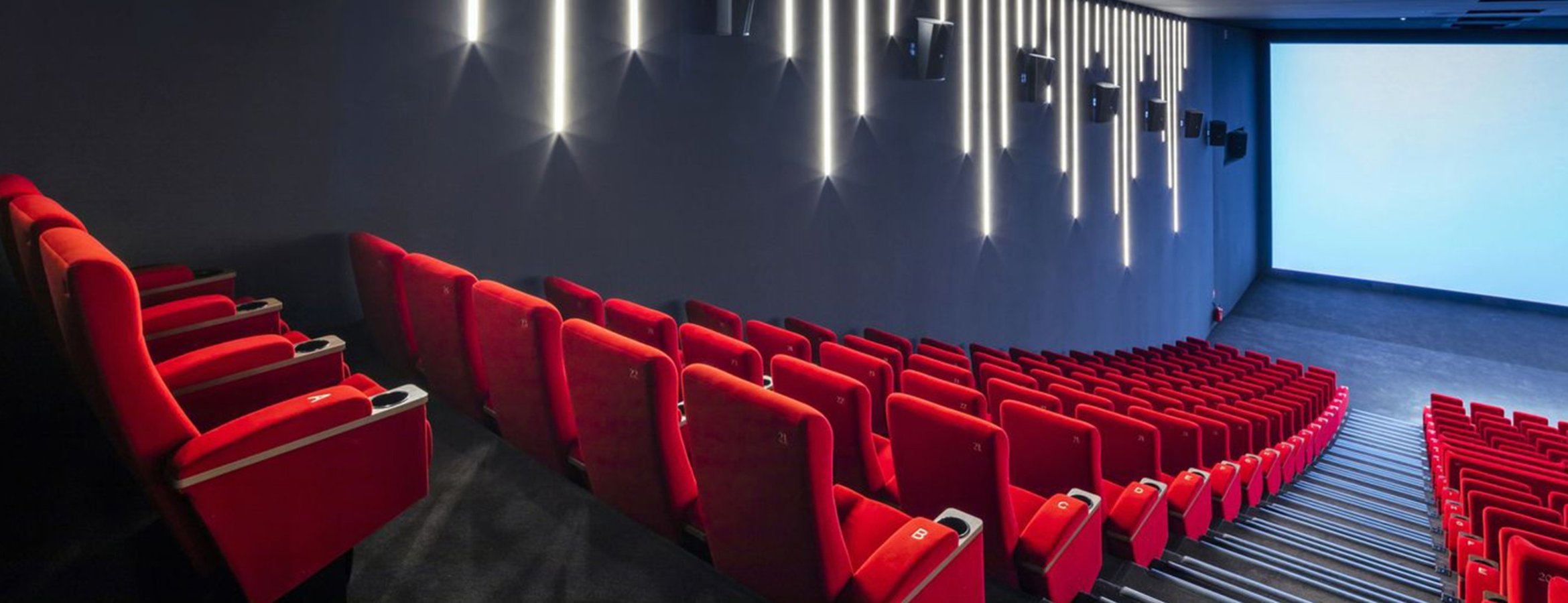 Bu hafta 12 film vizyona girecek