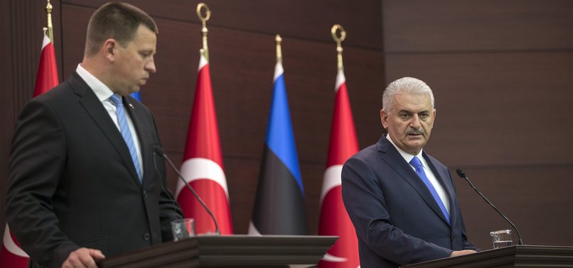 TURKEY, ESTONIA DISCUSS EU TIES, REFUGEE CRISIS